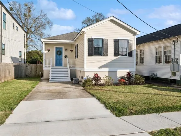 3319 Calhoun St, New Orleans, LA 70125
