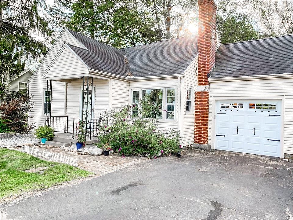 1st image of 1147 Brookside Dr