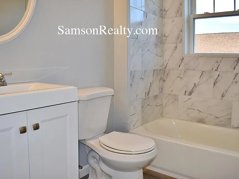 719 Hope St #3 — Photo 13