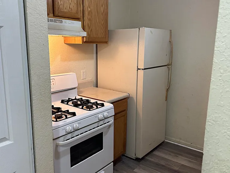 317 Mabry St #313 — Photo 5