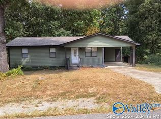 300 Ember Ln, Ohatchee, AL 36271