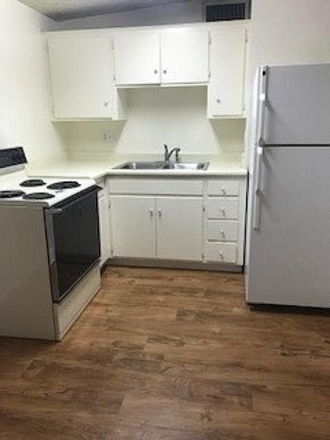 1st image of 3737 E 5th St