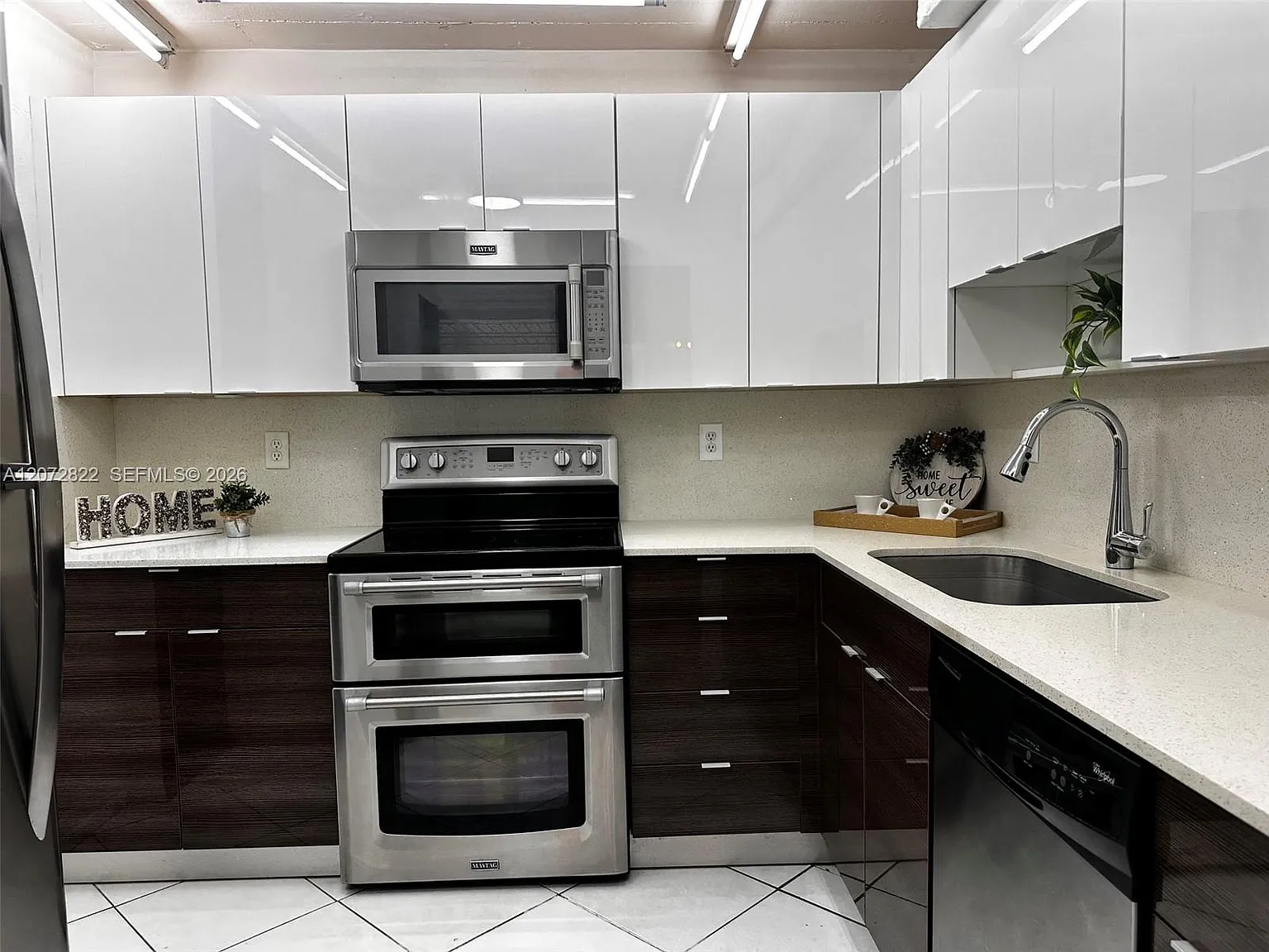 Plantation Place Condo — Photo 3
