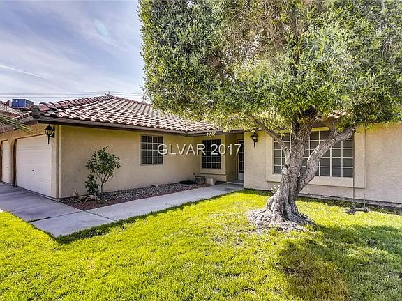 2nd image of 5459 Mantilla Ct