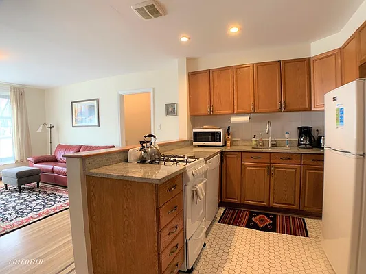 Rented by Corcoran | media 9