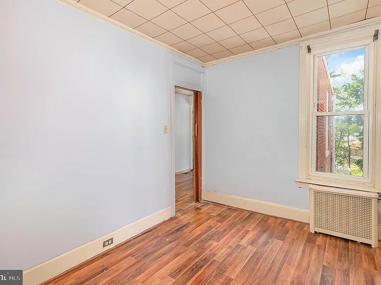 2172 Brookwood St — Photo 18