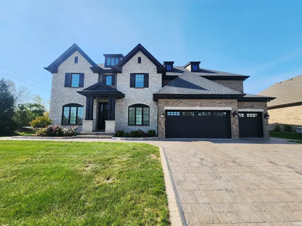 13890 Creek Crossing Dr, Orland Park, IL 60467