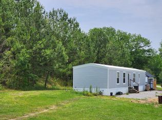 1210 Lovejoy Rd, Hamilton, AL 35570