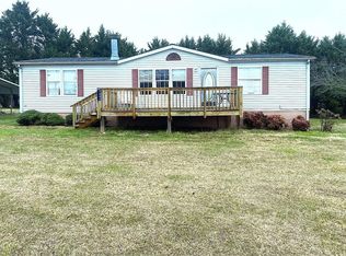 1642 Boiling Springs Rd, Purlear, NC 28665