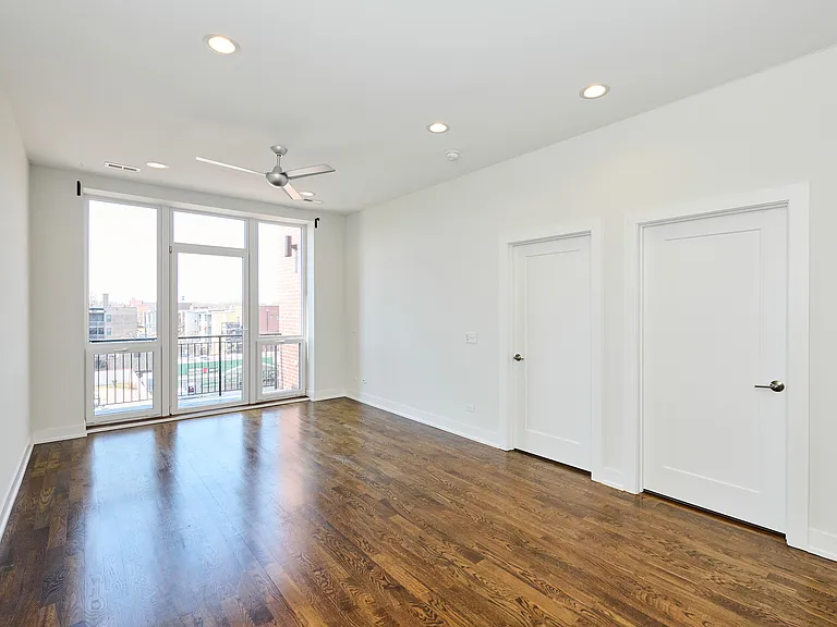 5139 N Broadway #310 — Photo 11