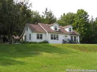 161 Coldbrook Rd, Bearsville, NY 12409