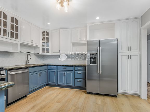 4th image of 2678 Alemany Blvd