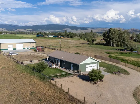 4472 Tripp Ln, Stevensville, MT 59870