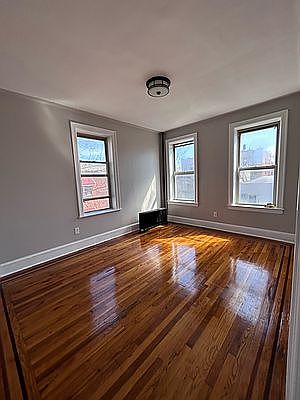 1st image of 28-15 42nd St #C2
