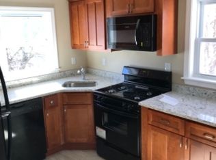 86 Home Ave #2, Providence, RI 02908