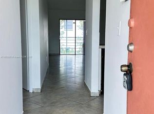 20800 NE 8th Ct APT 203-17, Miami, FL 33179