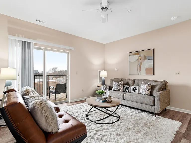 The Arbor Apartments — Photo 42