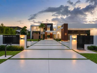 6900 SW 72nd Ct, Miami, FL, 33143