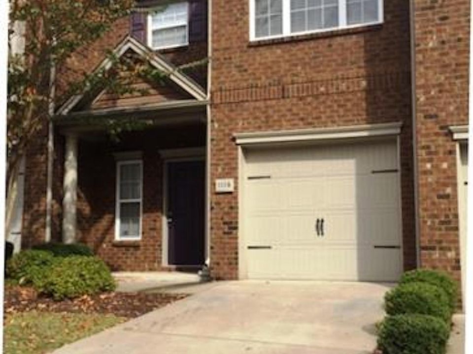 1118 Thorncrest Road
