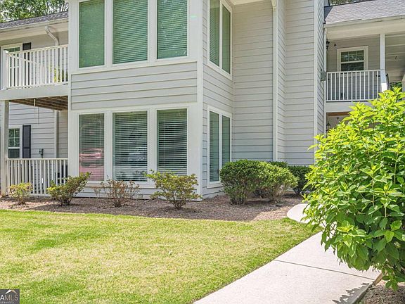 4th image of 1606 Alexandria Ct SE