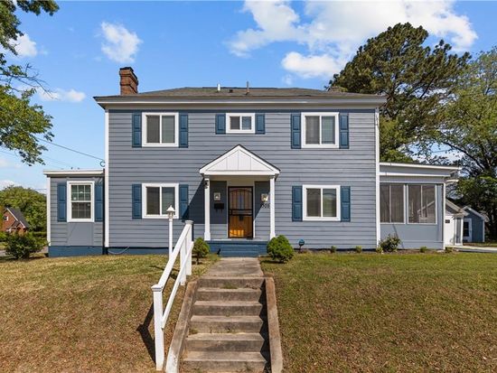 1305 Hampton Dr, Newport News, VA 23607