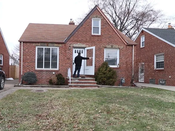 3106 Brookdale Ave, Parma, OH 44134