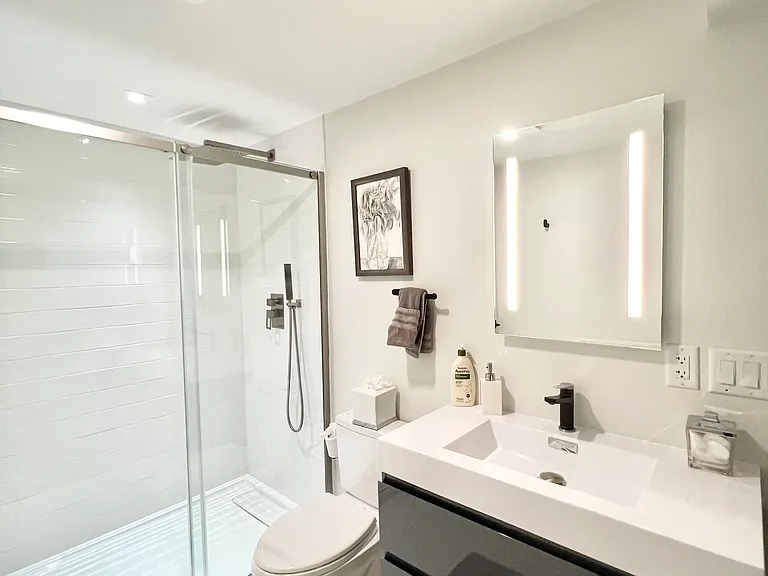 168 Elmgrove Ave #1 — Photo 15