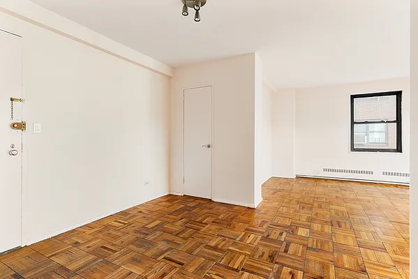 Sold by YGNY Realty | media 6