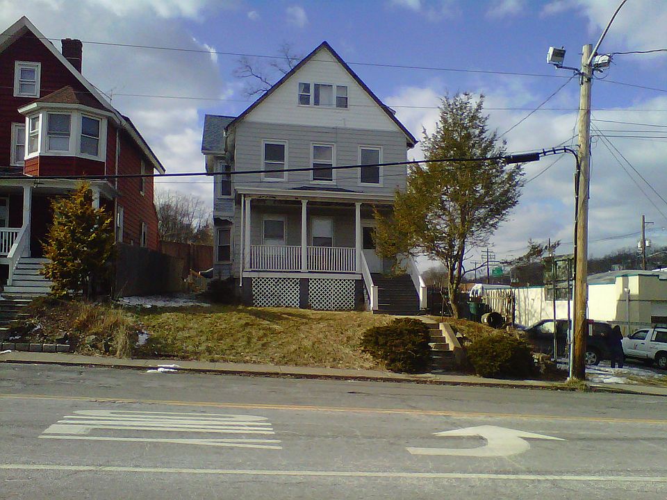 1st image of 8 S Highland Ave