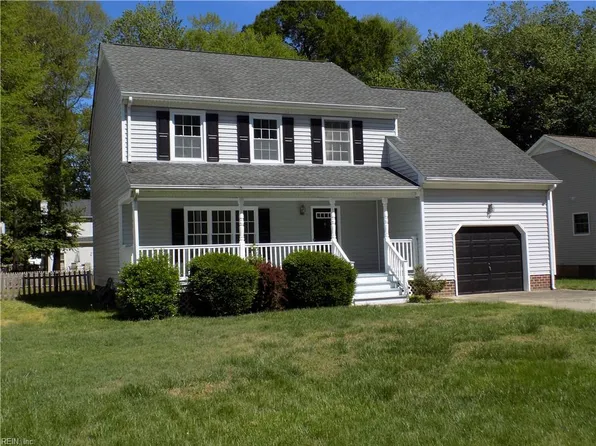 317 Bridge Wood Dr, Yorktown, VA 23693
