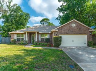 418 Westminster Rd, Fort Walton Beach, FL 32547