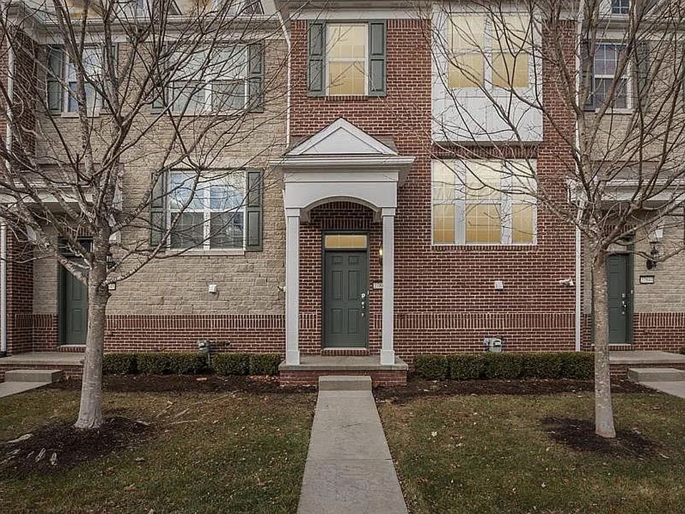 1st image of 27846 Hopkins Dr #205