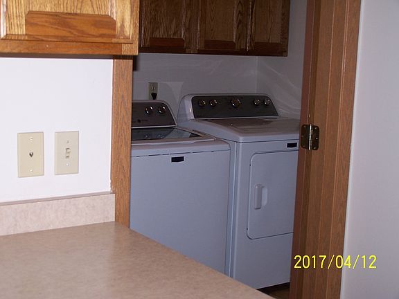 3rd image of 116 Country Ln