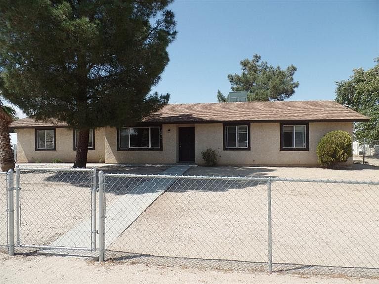 1st image of 15316 Mauna Loa St