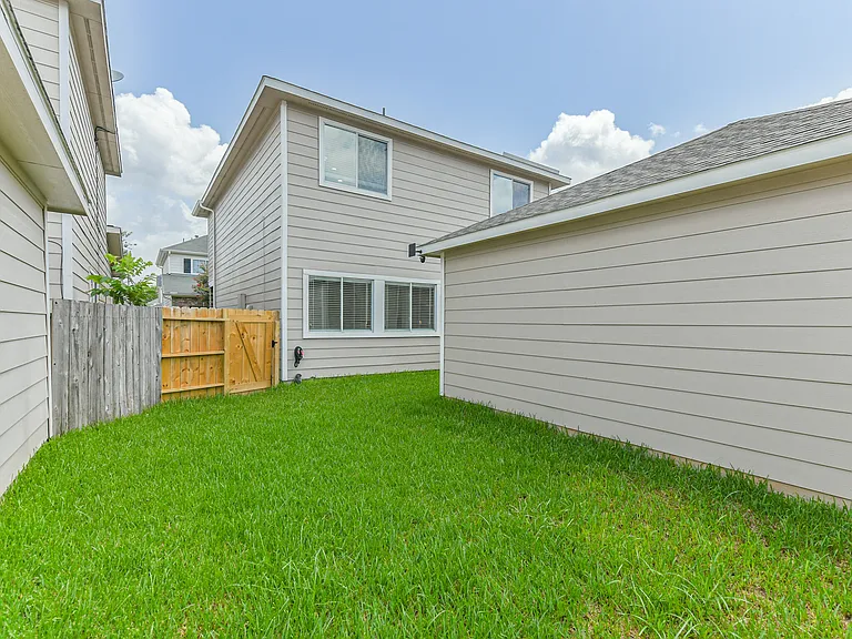 21771 Mossy Field Ln — Photo 28