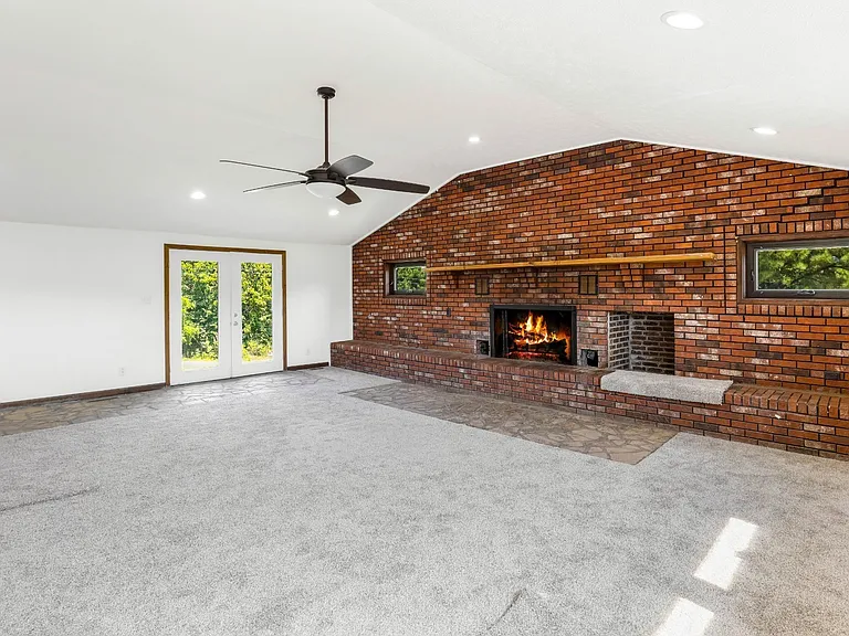 239 Wayne Threatt Rd — Photo 14