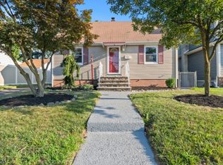 51A Cambridge Ave, Saddle Brook, NJ 07663