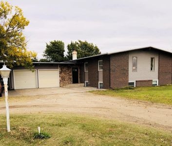 1410 3rd St, Hays, KS, 67601