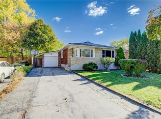 127 Jansen Ave, Kitchener, ON N2A2L8