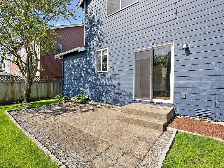 9966 Dain St SE — Photo 39