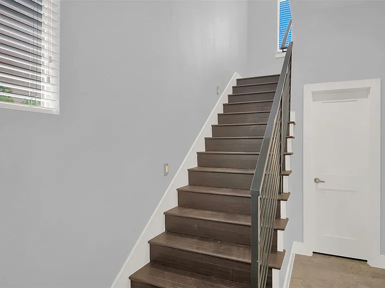 6902 Carver Ave #A — Photo 15