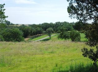 6128 N Aberdeen Dr, Cleburne, TX 76033