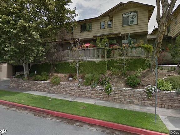 2nd image of 500 N Rosemead Blvd APT 26