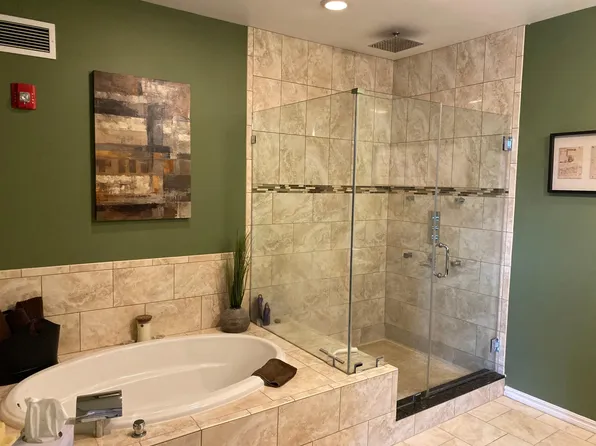 45 E Northampton St APT 204, Wilkes Barre, PA 18701