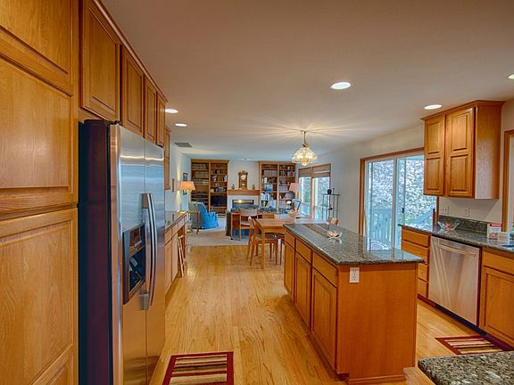 4th image of 6381 Peppermill Pl SE