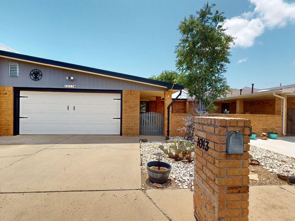 1013 W Caprock St, Hobbs, NM 88240