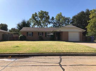 1056 Carlisle Cir, Norman, OK 73069