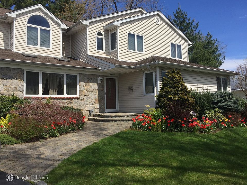 1st image of 19 Marian Ln