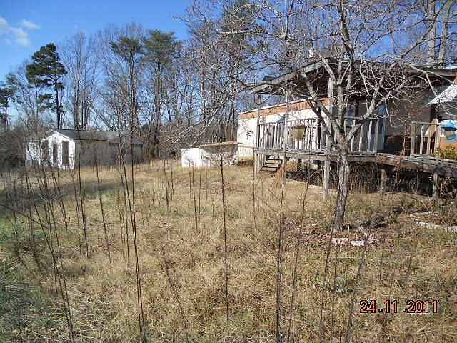 2nd image of 2452 Cobb Dr