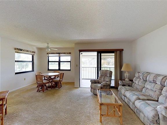 3rd image of 1520 Mainsail Dr Unit 4